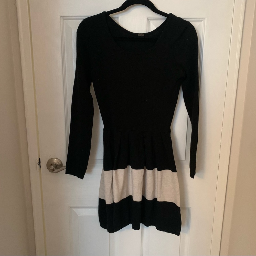 Black & Tan Sweater Dress!